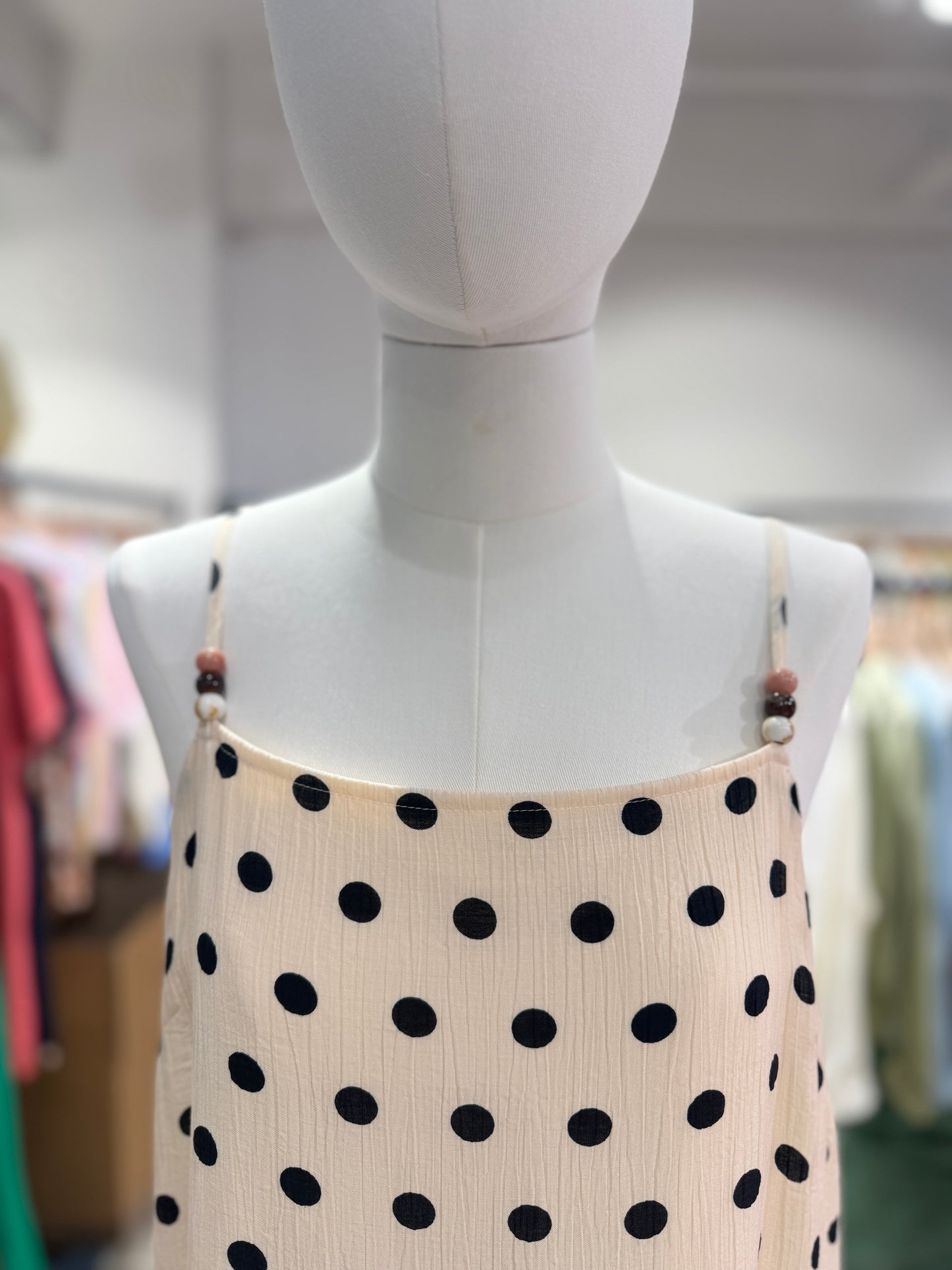 Kleed Seely beige polka