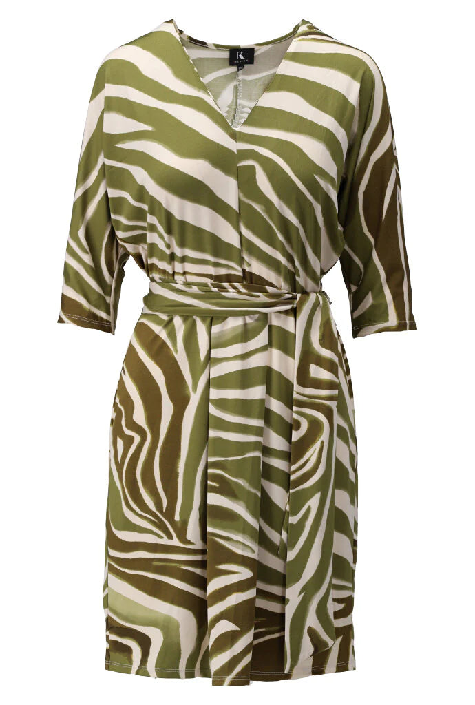 K-design - Mini dress met print, V-hals, dolman mouwen en stoffen riem (Y301)