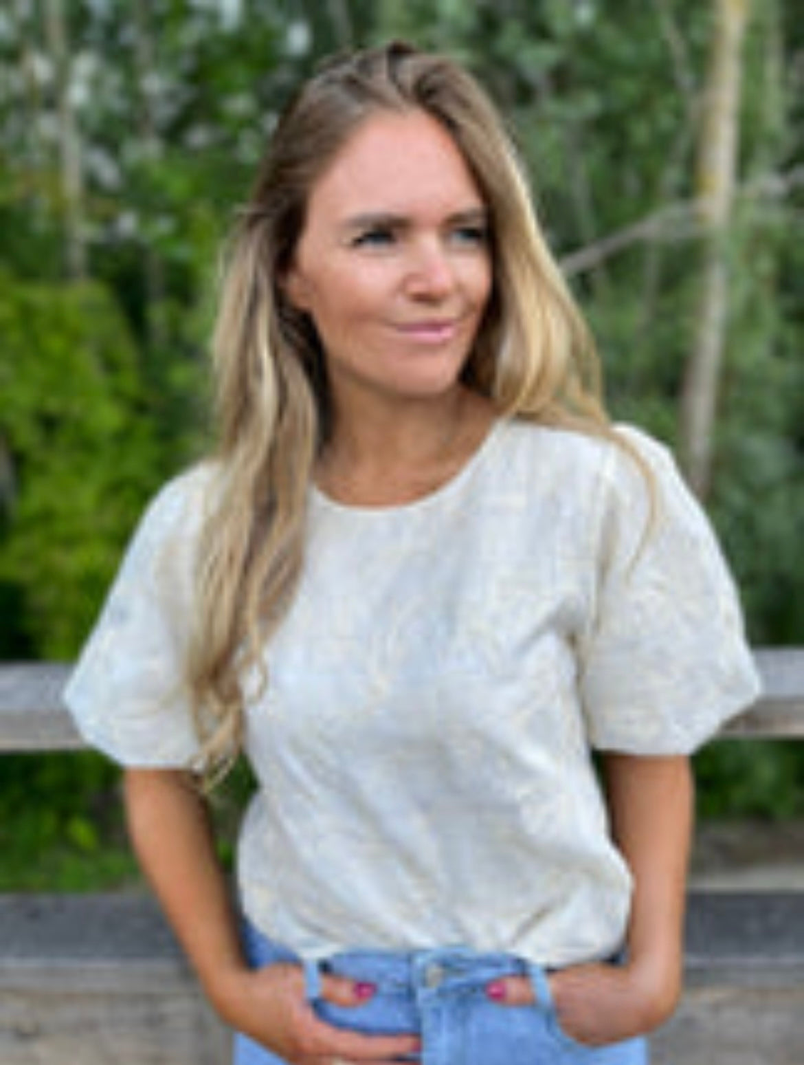 T-SHIRTS/TOPS