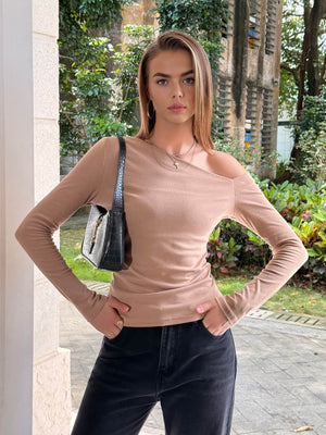 Bloesje Anika camel
