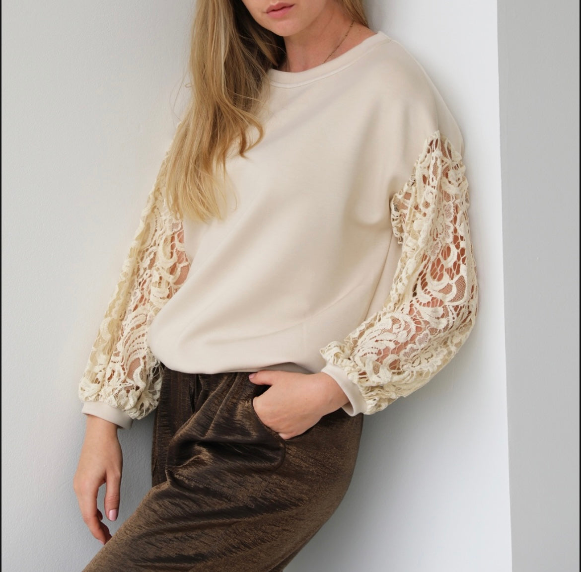 Pull Amagía Halen gesso