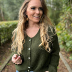 Gilet Bella khaki met knopen