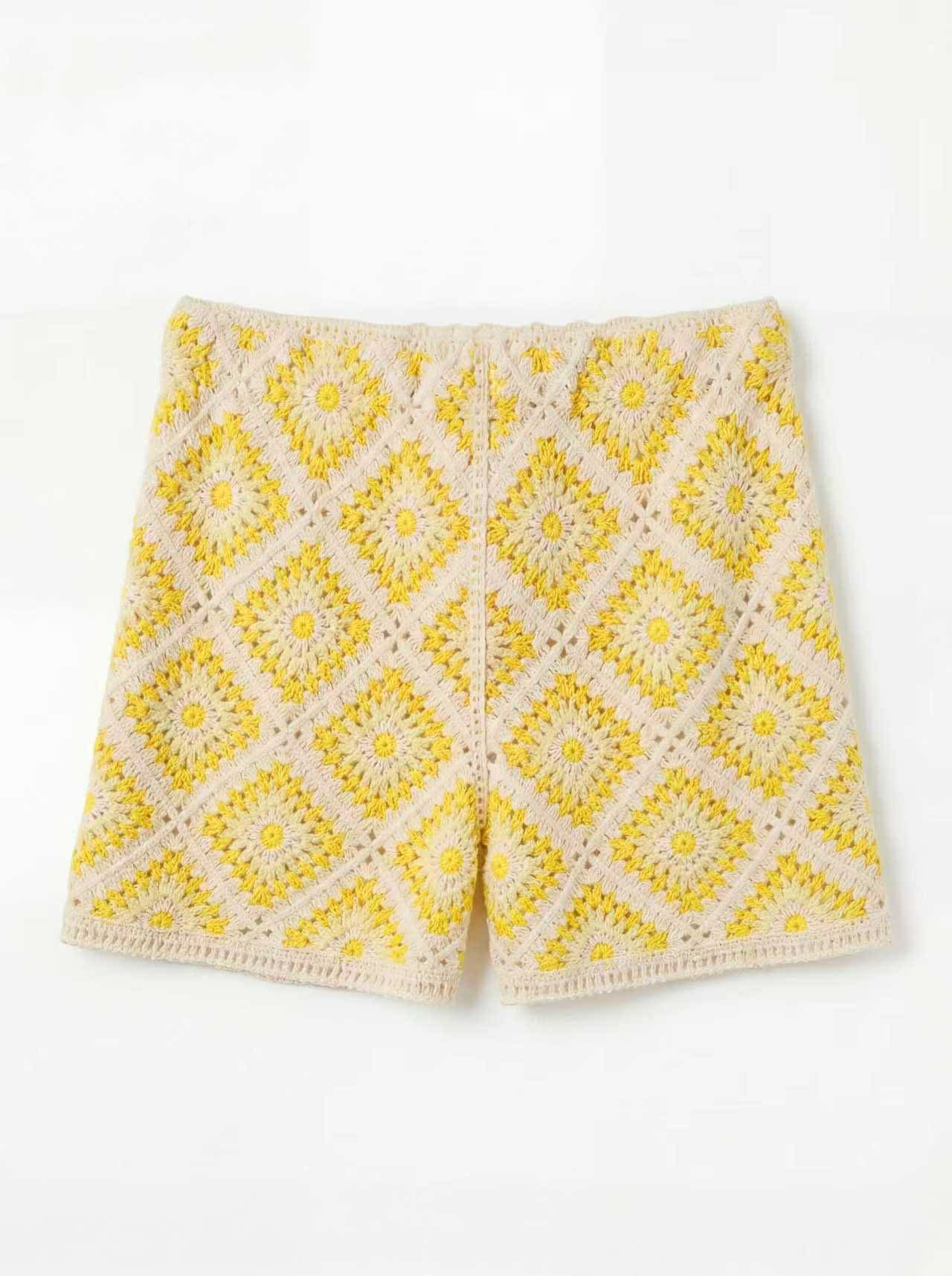 Short Sarah geel