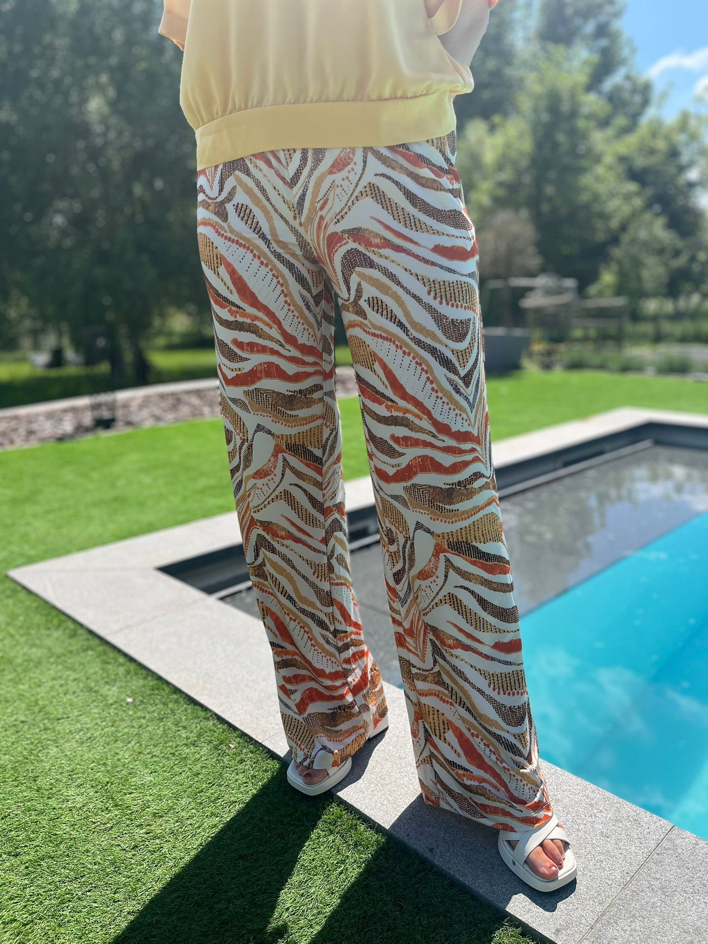 K-design - Broek met print en bijpassende riem (A203P987)