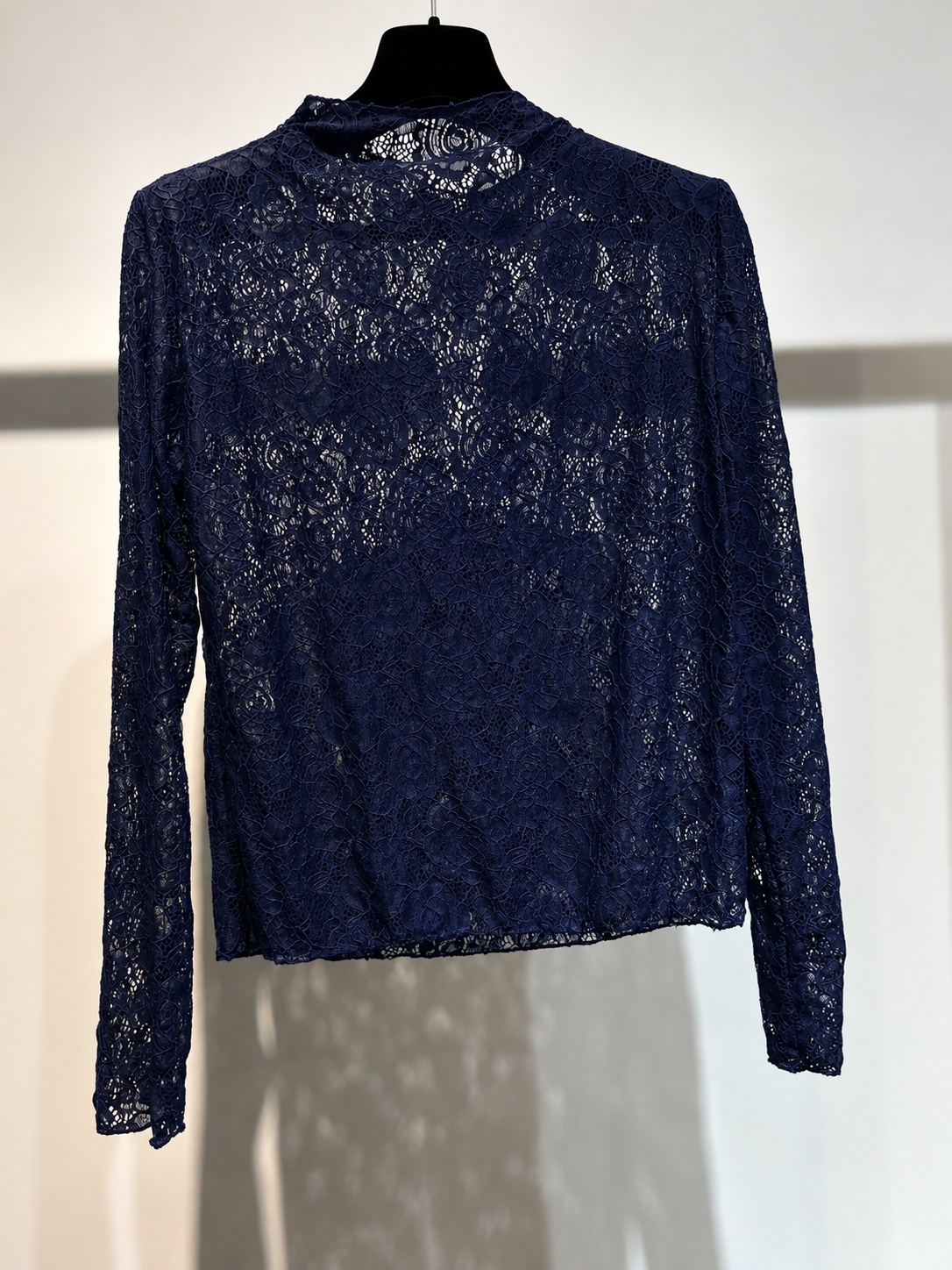 Bloesje kant Lut navy