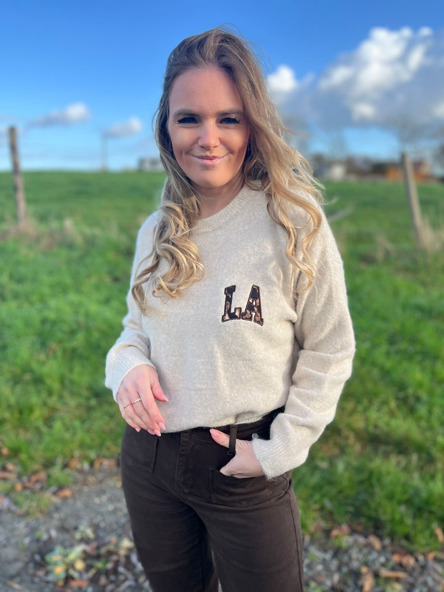 Pull Clara Los Angeles beige