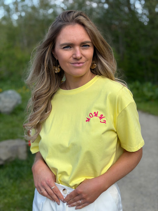 T-shirt Mia geel mommy