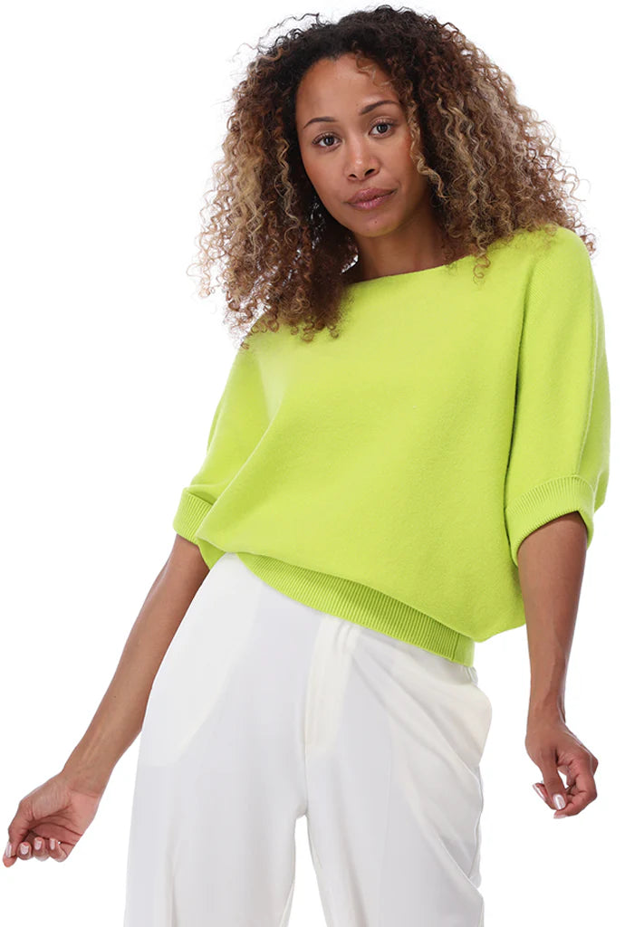 K-design - Basic pull met vleermuis mouwen (A809Sharp green)