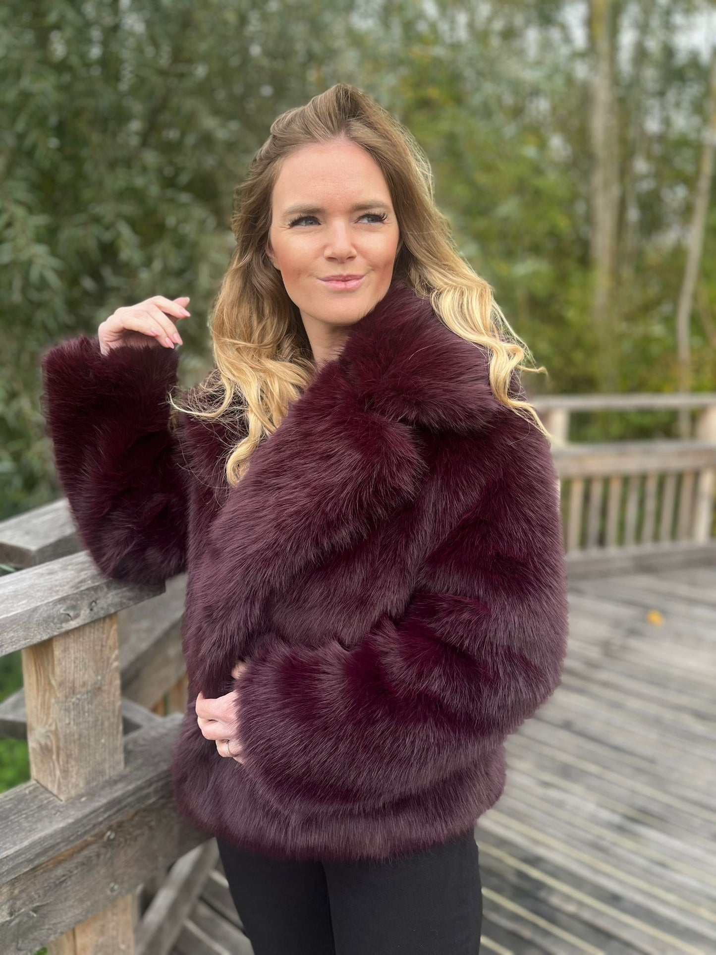 Vest bi bordeaux