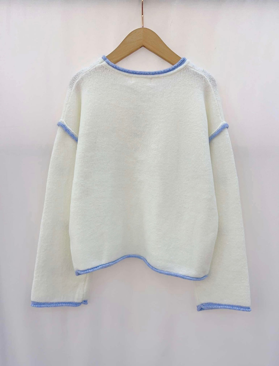 Pull Kimberly wit/blauwe hartjes