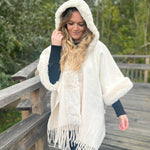 Design - Poncho met bont-look boorden (B910)