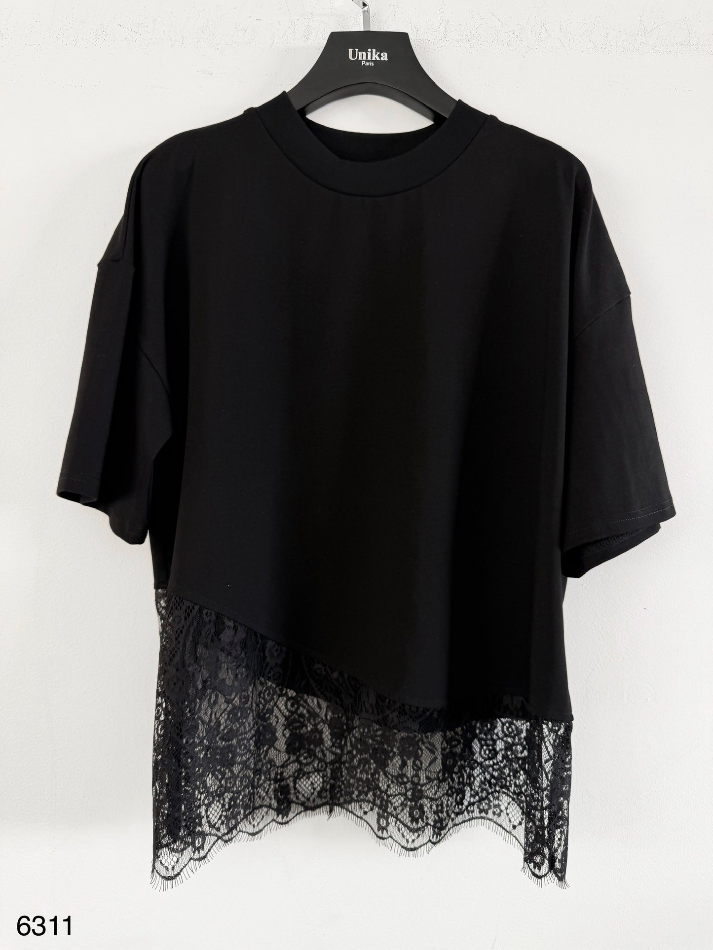 T-shirt Anika zwart