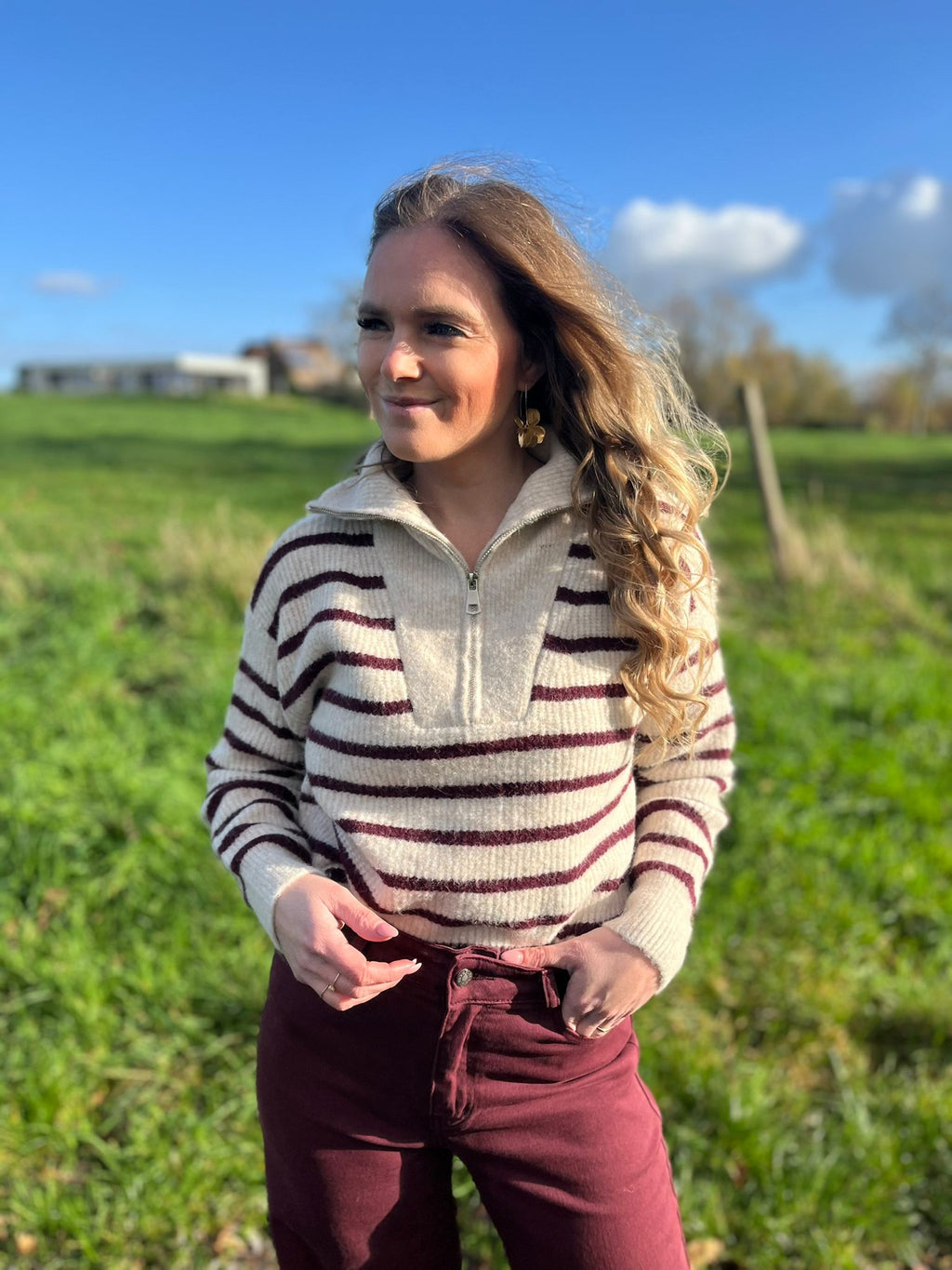 Pull Clara beige/bordeaux