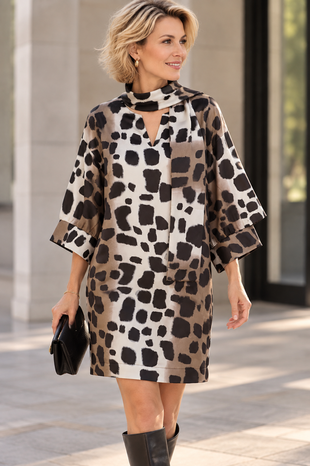 K-DESIGN — JURK MET SJAALTJE & PRINT