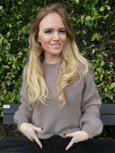 Pull Bella licht bruin