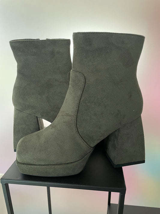 Bottines met hal kaki